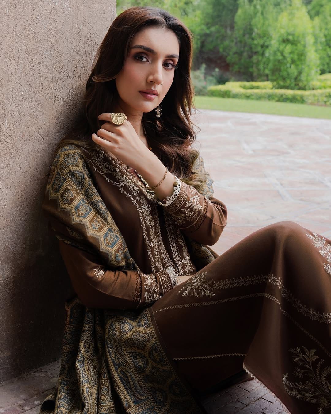 ZWC 3001 Embroidered Dhanak Unstitched 3 Pec